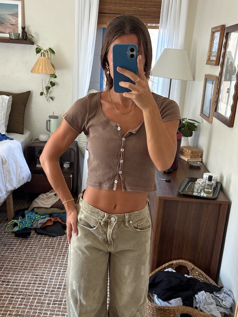Brandy Melville brown top